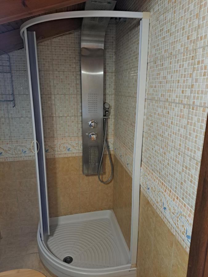 Attic Lägenhet Nea Moudhania Exteriör bild